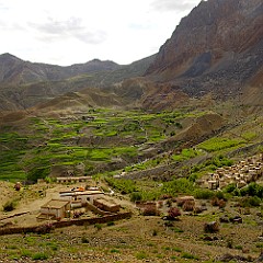 Ladakh, Lingshed, le monastère tout en haut.