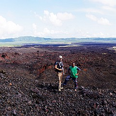 Île d'Ambrym, Vanuatu, dans la caledeira, la fissure éruptive de mars 2015.